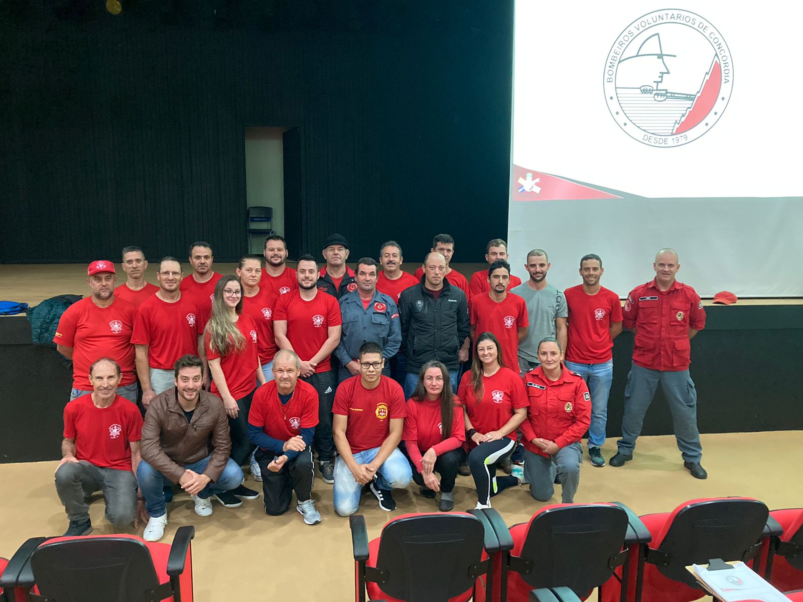 Ir para  <p><big>Na &uacute;ltima sexta feira e s&aacute;bado (13 e 14/05), teve in&iacute;cio o curso de capacita&ccedil;&atilde;o aos Bombeiros Volunt&aacute;rios de Viadutos e...